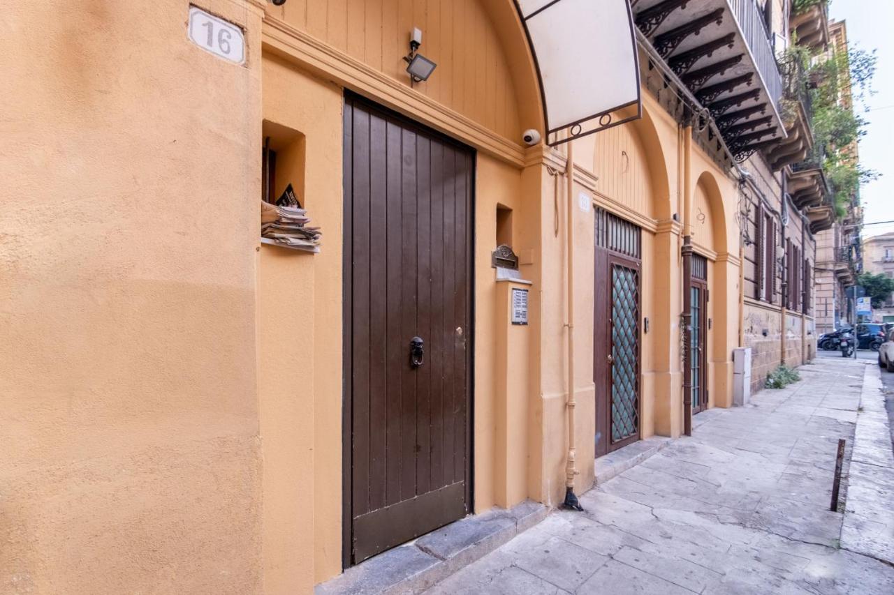 Oliveri Vintage House At Politeama Palermo Exteriér fotografie